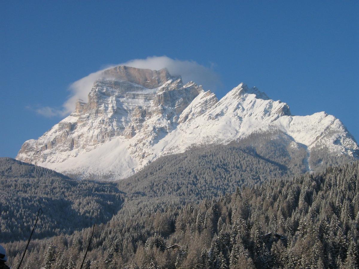 Hotel Albergo Dolomiti San Vito di Cadore Exterior photo