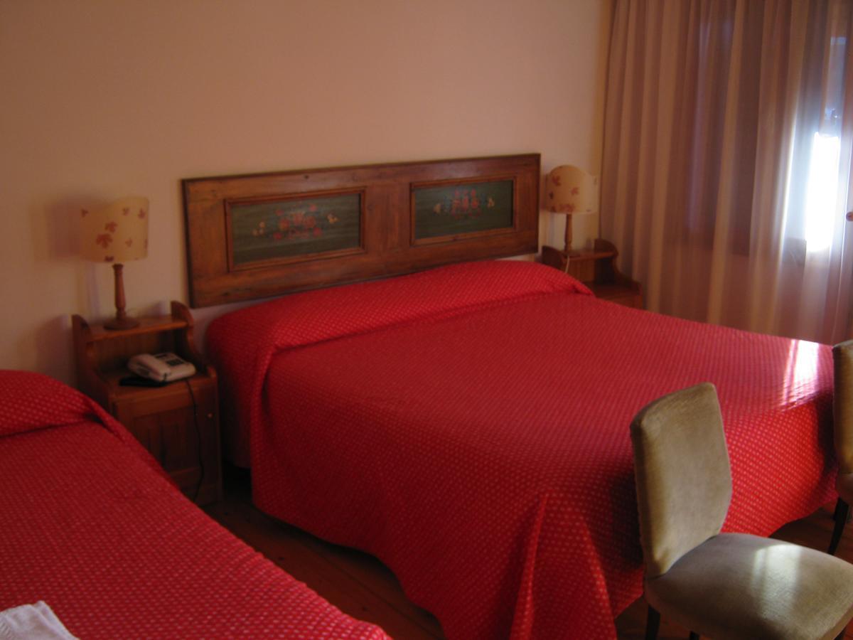 Hotel Albergo Dolomiti San Vito di Cadore Exterior photo